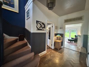 Photo 21- click for photo gallery